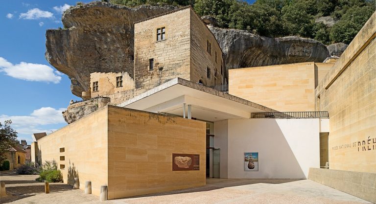 Domaine De Fromengal : Musée National De Préhistoire (les Eyzies De Tayac Sireuil)