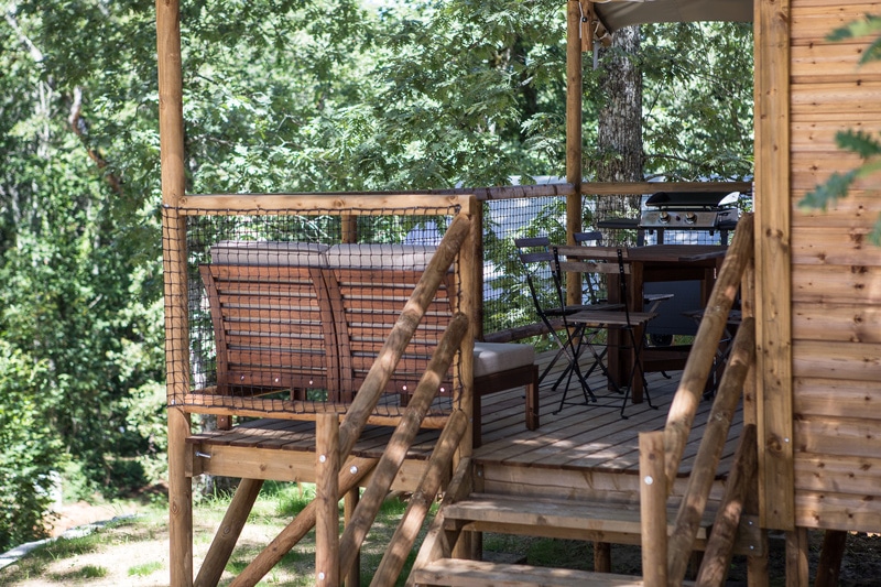 terrasse cabane lodge Dordogne