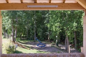 Domaine De Fromengal : Vue Sur Les Jeux Enfants