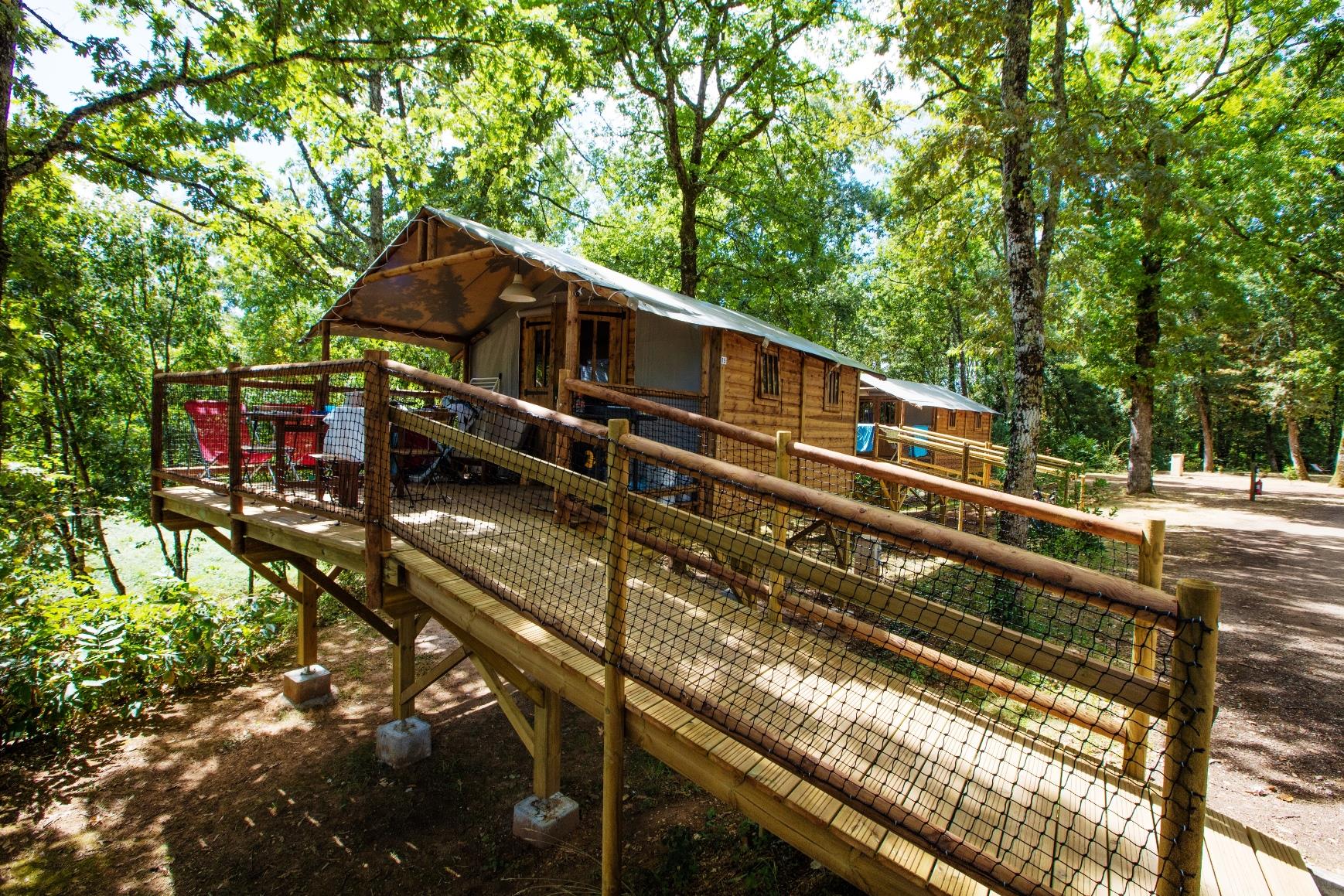 cabanes en bois à Monpazier