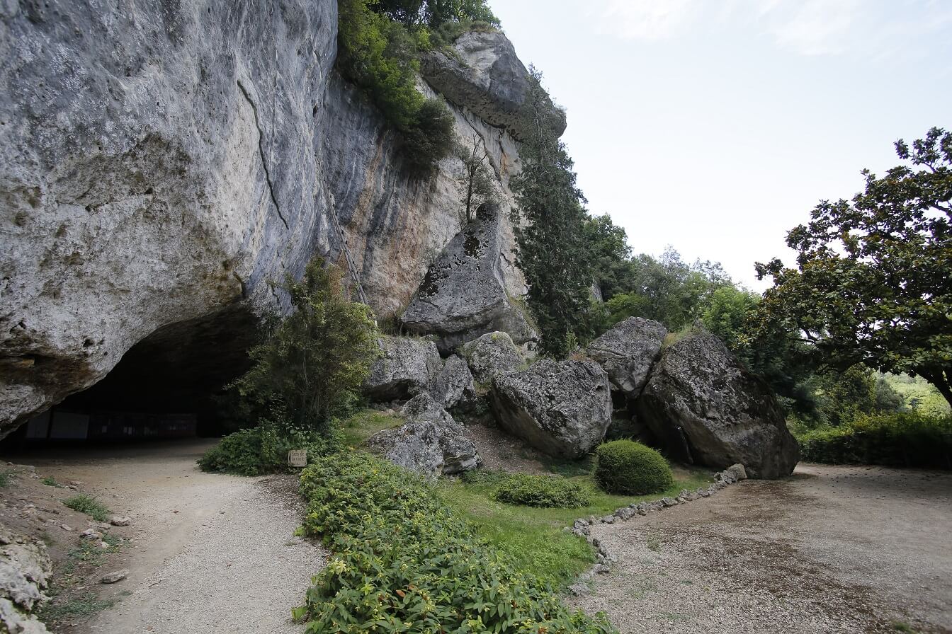 Camping le Domaine De Fromengal : Les Eyzies De Tayac Sireuil