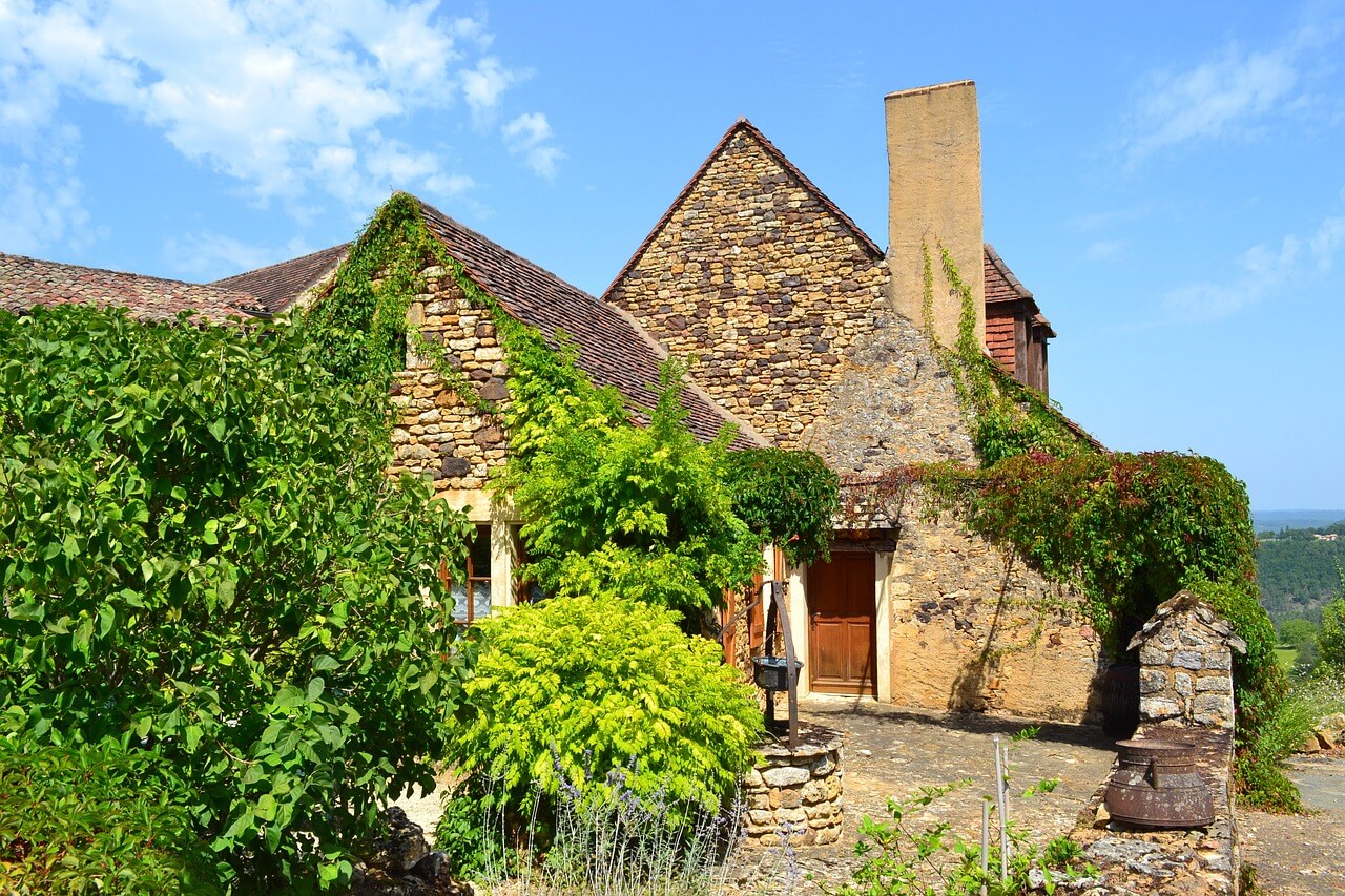 Maison Médiévale proche du camping Audrix Domaine de Fromengal